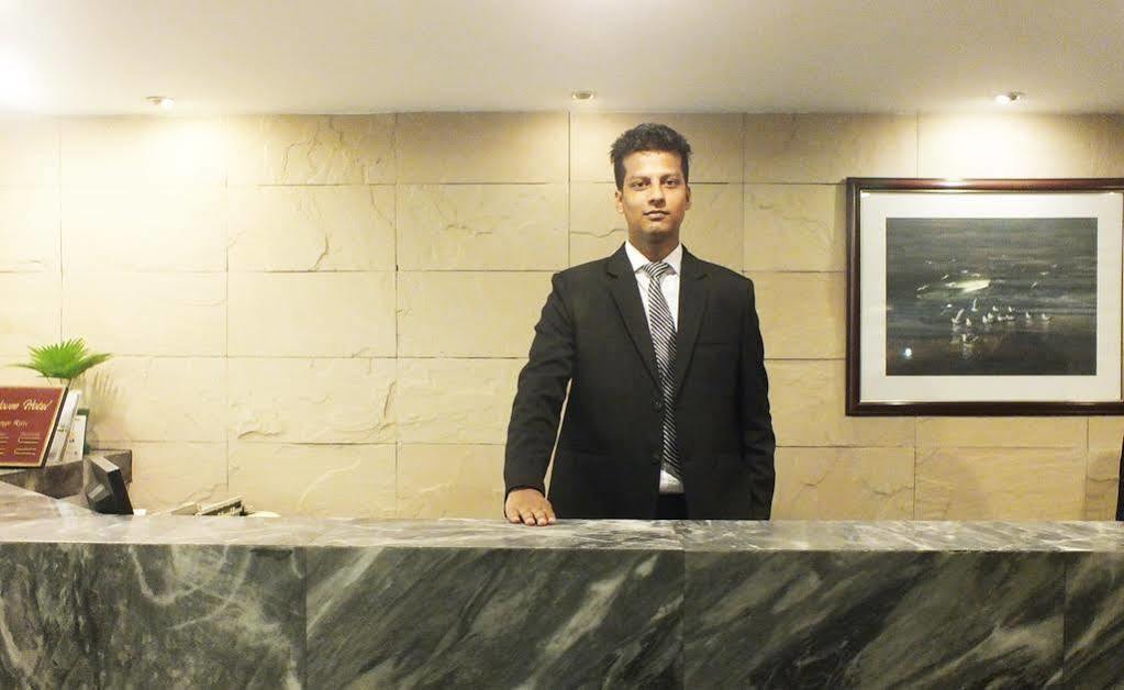 White House Hotel - City Center Dhaka Esterno foto